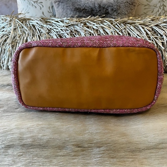 VERA BRADLEY Pink Cherry XL Front Pocket Straw Tote Hidden Bottom Embroidery - Picture 10 of 13